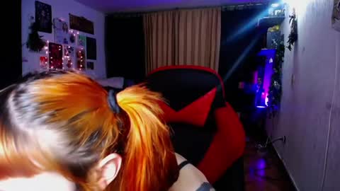 Pola  INDEPENDENT MODEL online show from June 17, 12:59 am
