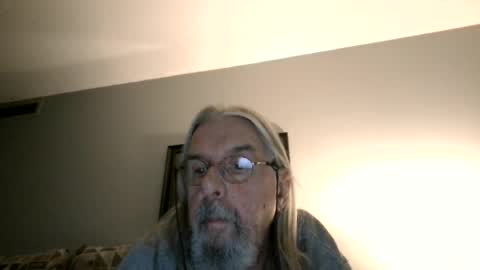 midnite_7 online show from August 2, 4:25 am