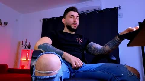 MightyAaron online show from May 20, 3:14 am