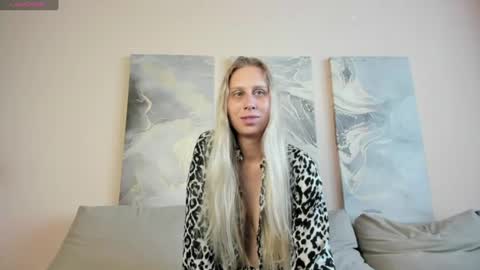 miissblonde online show from July 29, 2:55 am