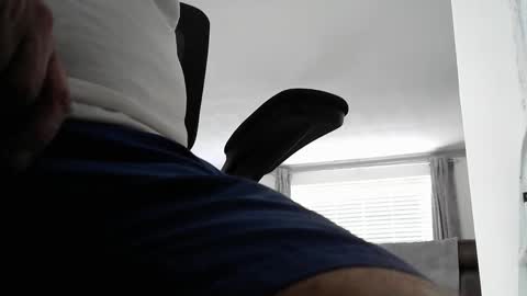 mike26051 online show from May 30, 3:21 pm