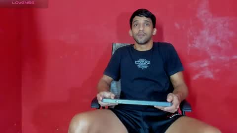 mike_shelby21 online show from May 24, 7:31 pm