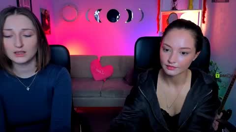 Miki online show from June 3, 5:43 am
