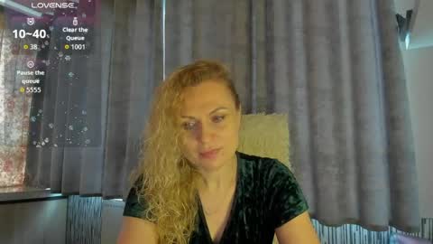 milanna_x online show from May 22, 4:08 am