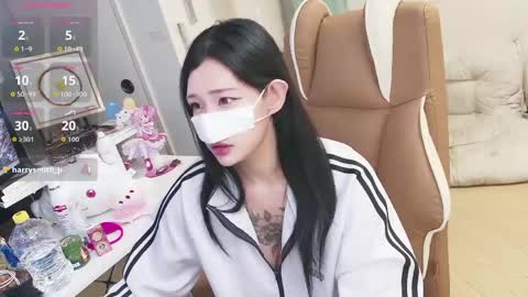 milksola online show from May 21, 11:39 am