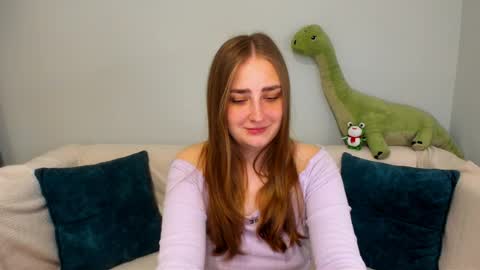 millibrooksss online show from June 6, 1:55 am