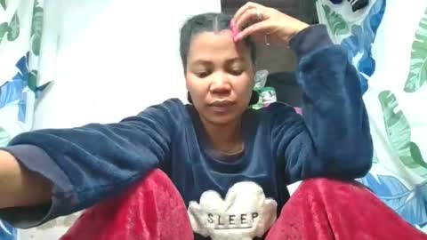 miora620846 online show from May 28, 8:23 am