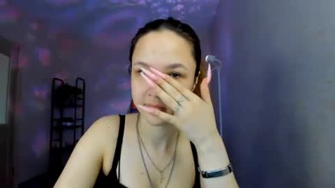 miranda_holms online show from June 15, 11:13 am