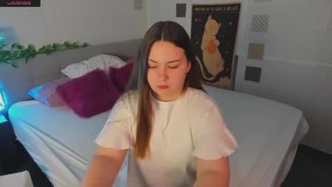 Mireya online show from May 19, 5:25 am