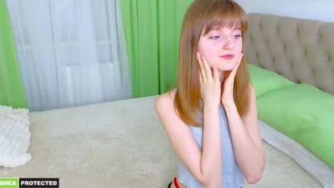Alisa NONNUDE online show from May 30, 6:06 pm