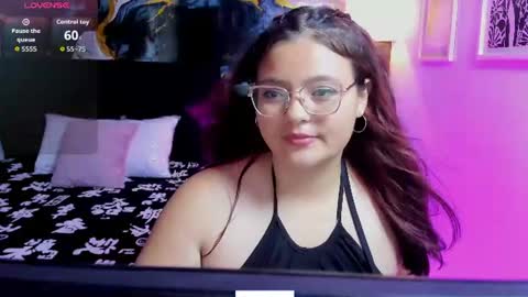 Kloe online show from June 15, 11:46 am