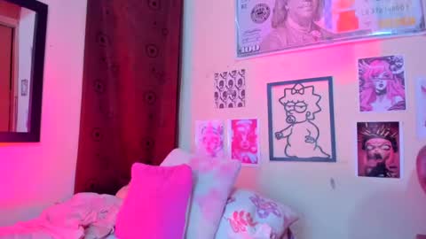 MEGG online show from July 17, 9:06 pm