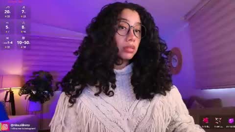 Amy Olivera online show from July 16, 1:14 pm