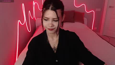 Miss Mila online show from June 2, 10:28 am