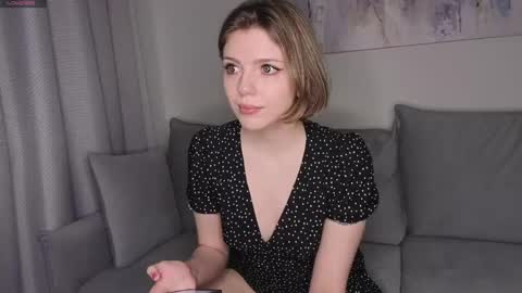 Polly online show from May 27, 7:44 pm