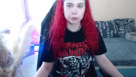 Miss Bailey online show from May 17, 3:32 pm