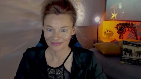 MistyBarnes NONUDE MODEL online show from May 11, 2:56 pm