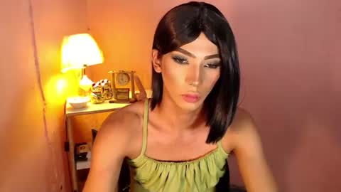 Mocha Locca  online show from January 24, 7:49 pm