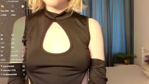 mollysally online show from June 22, 4:20 am