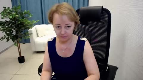 Mona online show from May 16, 10:36 am