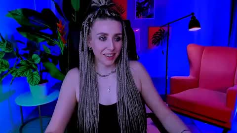 monicariley online show from May 12, 12:47 pm