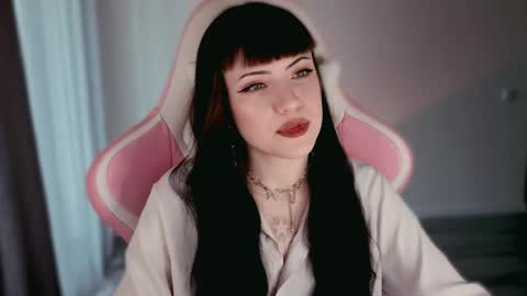  sophie  online show from June 4, 4:24 pm