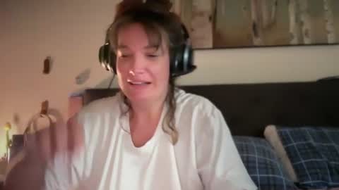 Mossy Mommy online show from July 12, 12:36 am