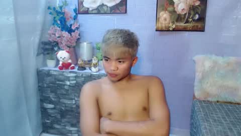 mostwantedtwink online show from May 6, 10:43 am