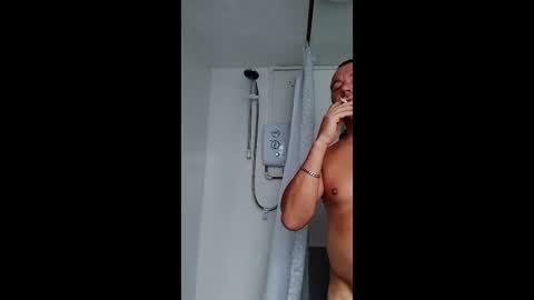 mr_i_ online show from June 2, 8:49 am