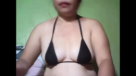 muffy_bunny online show from May 7, 9:54 pm