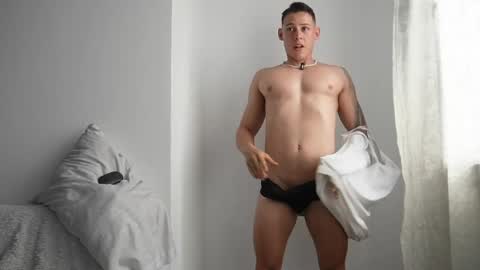 muscle_king_cum online show from June 4, 3:18 pm