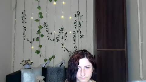 Jeneva online show from May 9, 6:36 pm