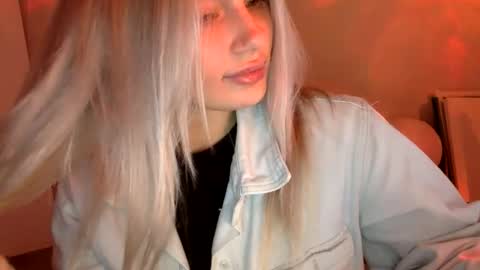 musescorner online show from May 22, 5:09 pm