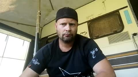 two beers online show from August 9, 10:31 am