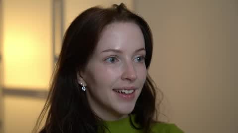 STELLA online show from May 11, 9:01 pm