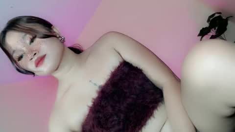 mysterious_honeyghe online show from May 12, 2:31 am