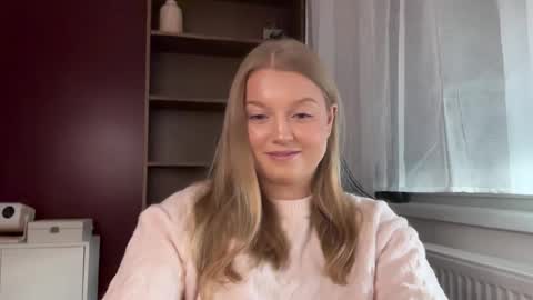 Erica online show from May 14, 10:35 am