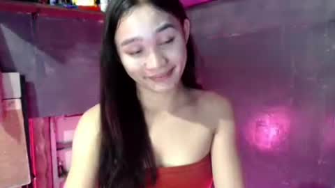 nadiestar online show from July 27, 1:41 pm
