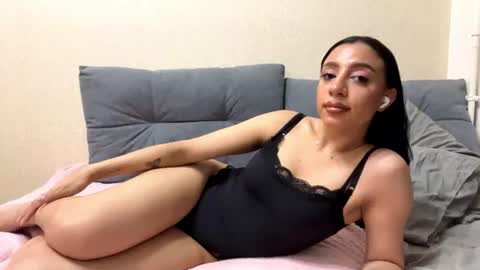 Leya online show from June 19, 4:13 pm