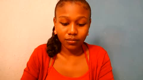 nah296652 online show from July 6, 9:28 am