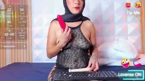 NAILA online show from June 17, 8:25 pm