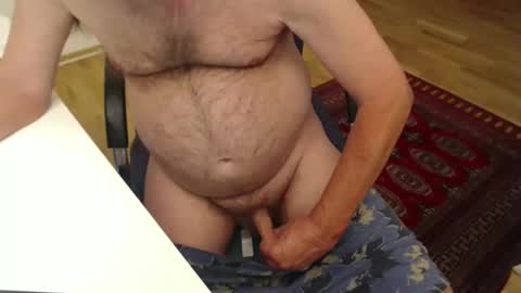 Nakedwanker10 online show from May 11, 5:58 am