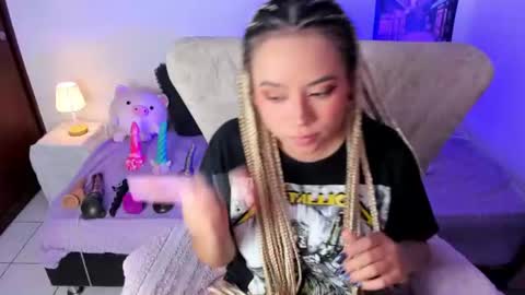 Nataliua Henao online show from August 3, 5:41 pm