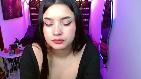 natalie  online show from June 2, 8:11 pm