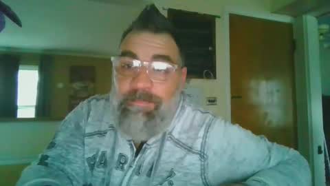 lombardIL online show from December 29, 5:44 pm