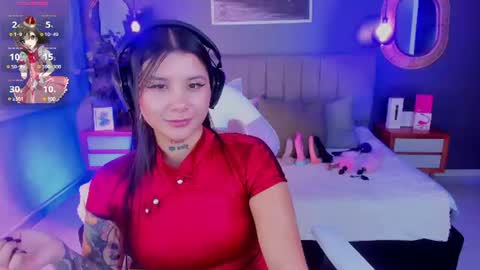 nathalia stone  online show from June 25, 5:23 am
