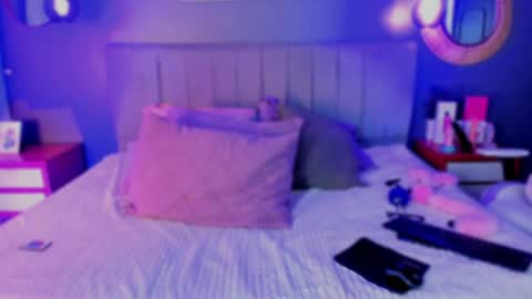 nathalia stone  online show from June 24, 3:57 am