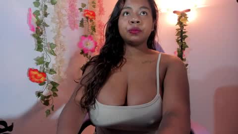 Naty online show from May 31, 8:54 pm