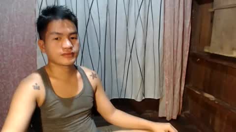 naughty_angelo online show from May 24, 7:48 am