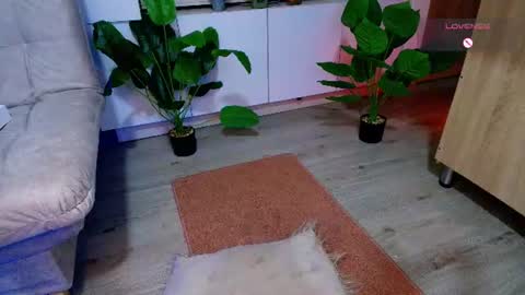 Valery Gonzales online show from July 12, 7:44 am